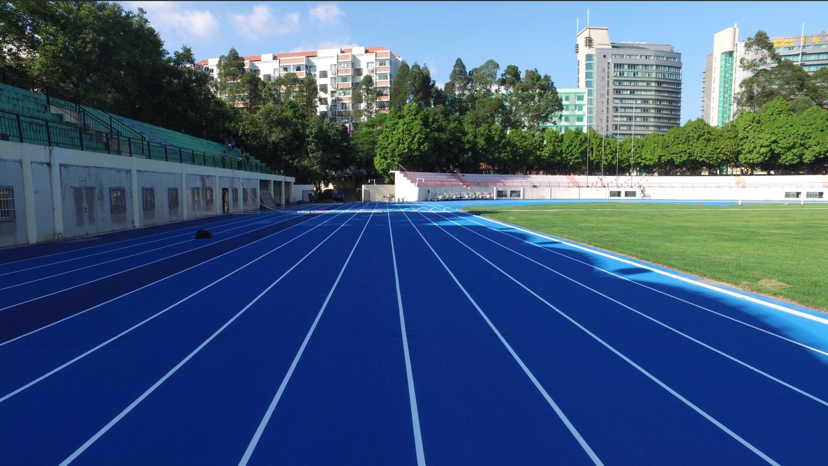 橡膠跑道保養(yǎng)